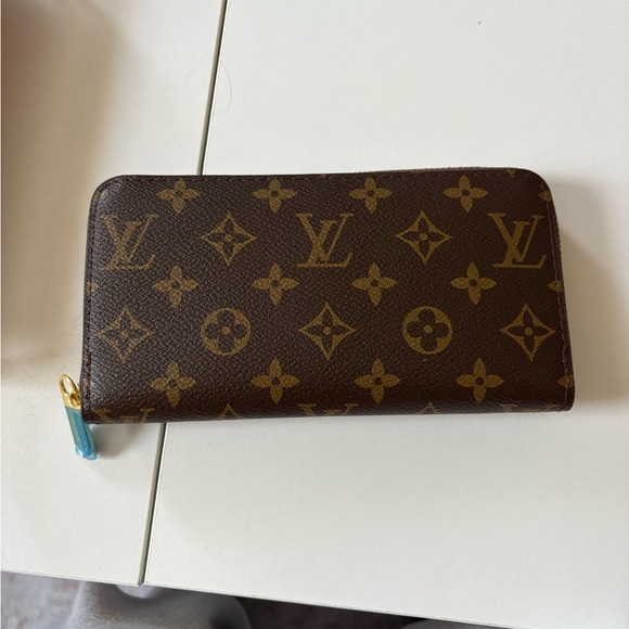Brown Monogram Wallet - Picture 1 of 2